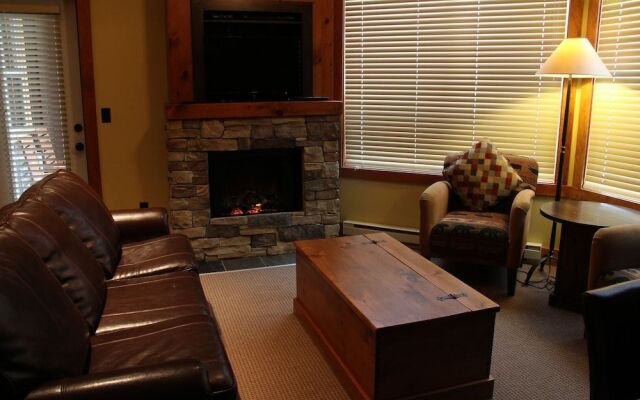 Timberline Lodges by Fernie Lodging Company