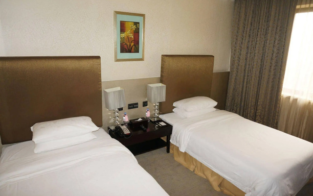 Imperial Traders Elong Hotel