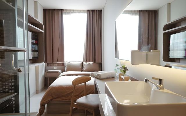 W Home Benhil – Guest Rooms – Jakarta
