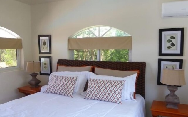Touch of elegance! 6 Bedroom near the beach