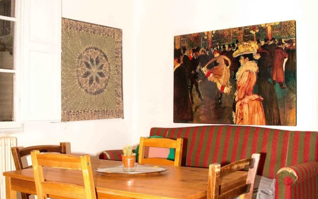 Full of Character Few Steps to Pitti Palace