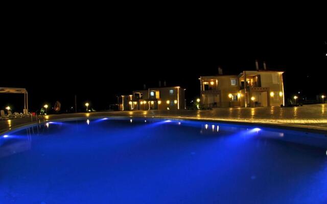 Antonios Village Hotel & Apartments