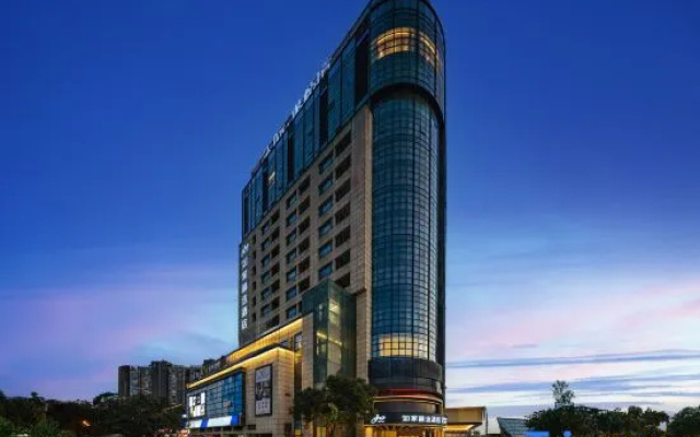Homeinn Plus Hotel (Shanghai National Exhibition and Convention Center Jiayi Road Subway Station) – Exterior – Shanghai