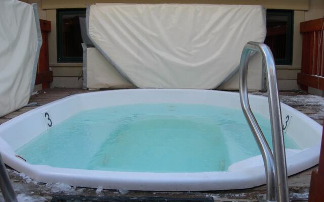 Riverbend Lodge by Wyndham Vacation Rentals