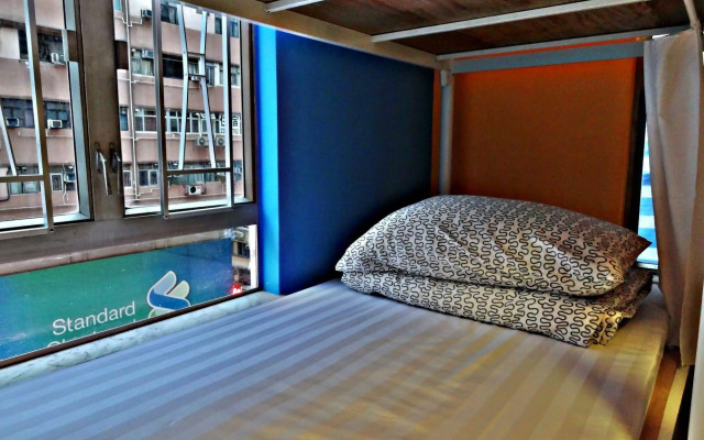 Rainbow Lodge HK - Hostel