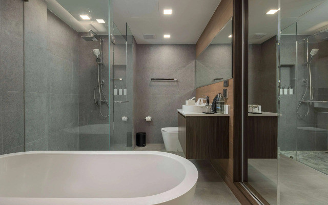 The Proud Karon Beach Phuket Trademark Collection By Wyndham