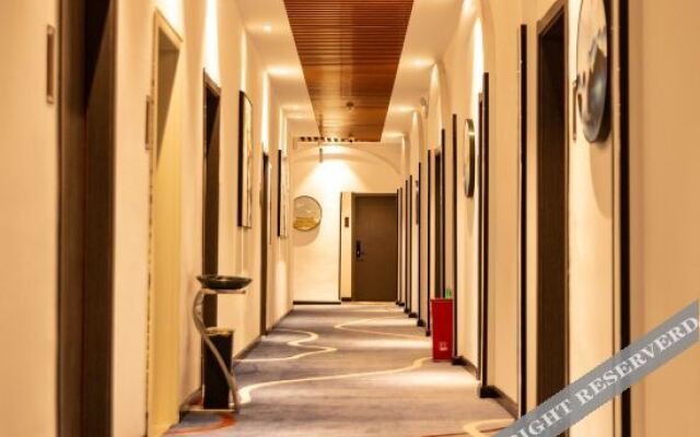 Tianyi Journey Hotel (Zhoukou Huaiyang Aquarium)