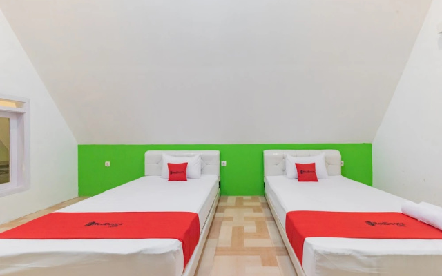 RedDoorz Syariah Plus Near Sukabumi Station – Guest Rooms – Sukabumi