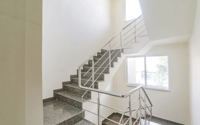 Fabhotel The Villa I