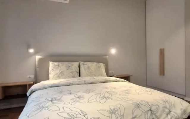 AR Hotel