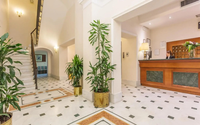 Raeli Hotel Floridia