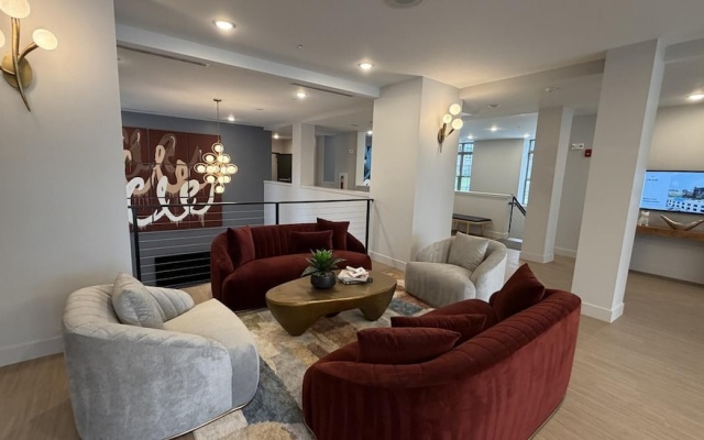 Landing Apartments near Rivergate Park ...