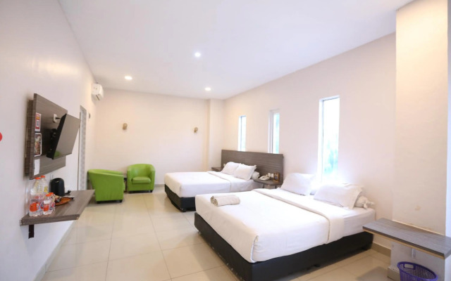 De'Tonga Hotel