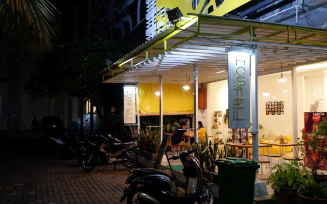 Caricia Hostel