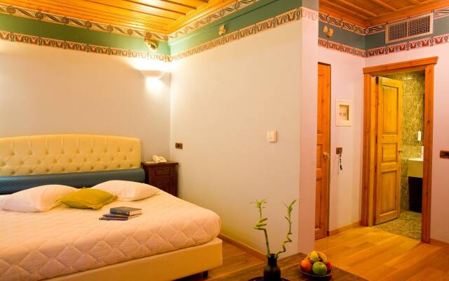 Kyveli Suites