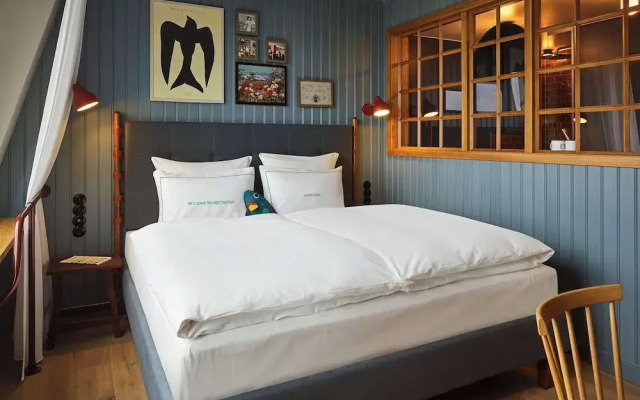 25hours Hotel Paper Island