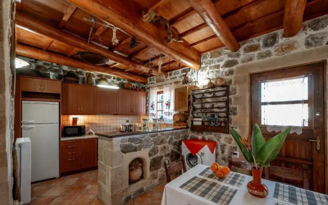 Maria s Serene Countryside Retreat by Chania