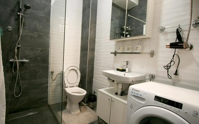 Klimt Business Grade All New Comfortable Apartment