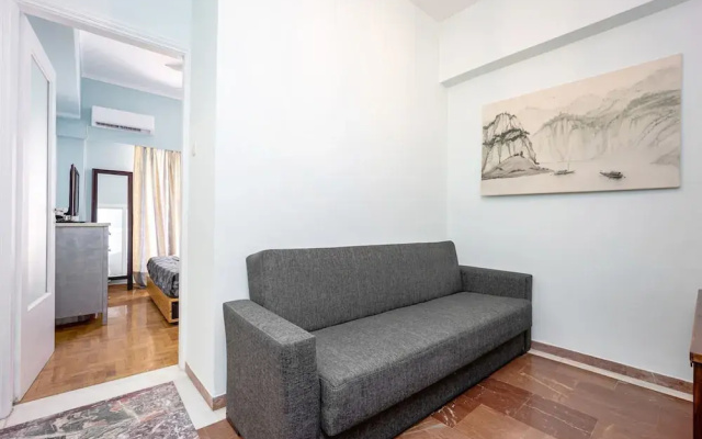 Sunny 1-bedroom Apt 10 Min Walk to Acropolis