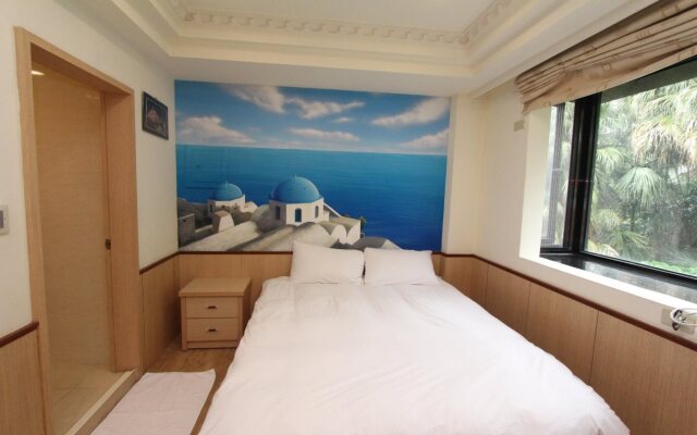 Peace Art Villa