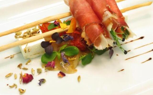 Restaurant Cafe Ladurner