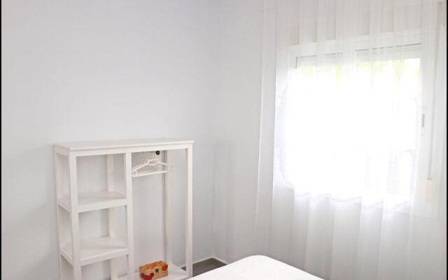 Bungalow Ramos III, con piscina compartida