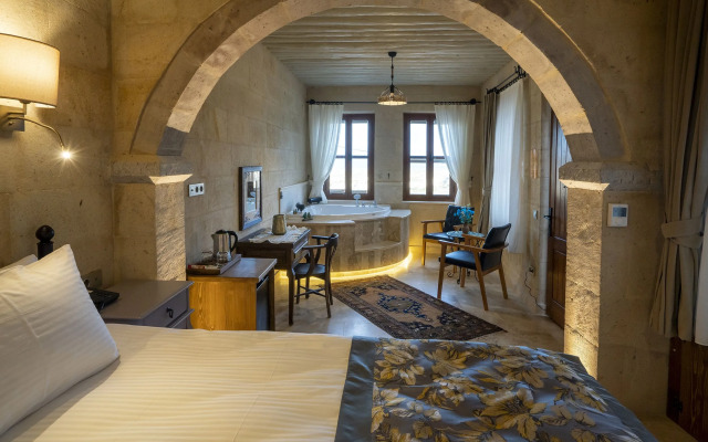 Peristyle Cave Cappadocia - Special Class