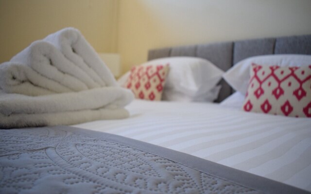 Romsey Road Apartments