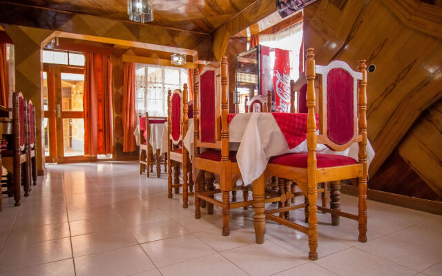 Hotel Genevieve