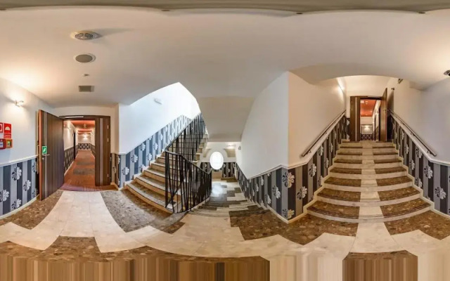 Hotel Artus