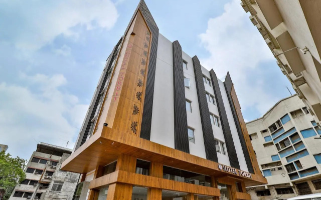 OYO Rooms Near Station Gulambaba Road 2