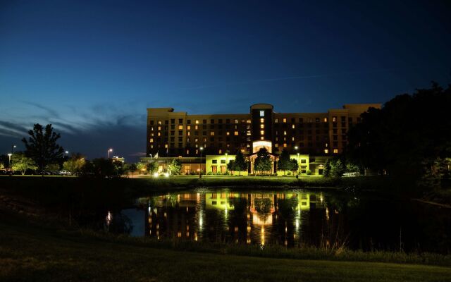 Embassy Suites by Hilton Minneapolis North