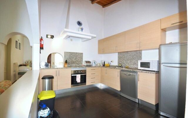 Fantastic Outdoor Area, Private Pool, Tennis Court & Golf Practice Facility