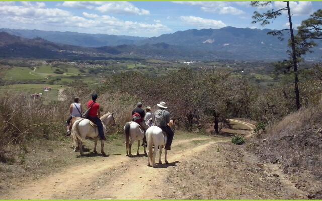 Centro Ecoturistico ToninaKayab