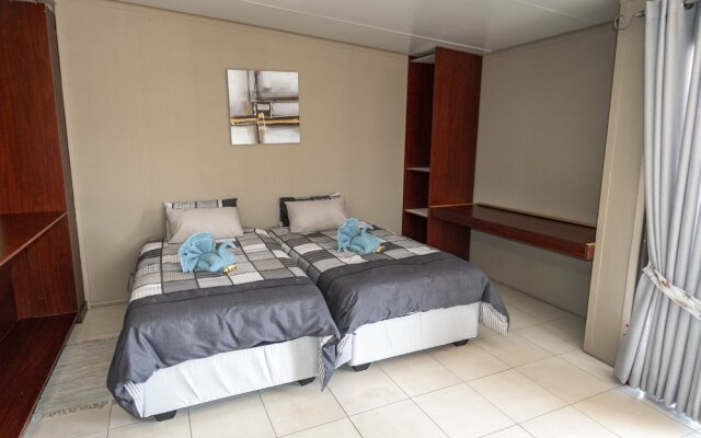 Ripley`s Self-Catering Camp Windhoek
