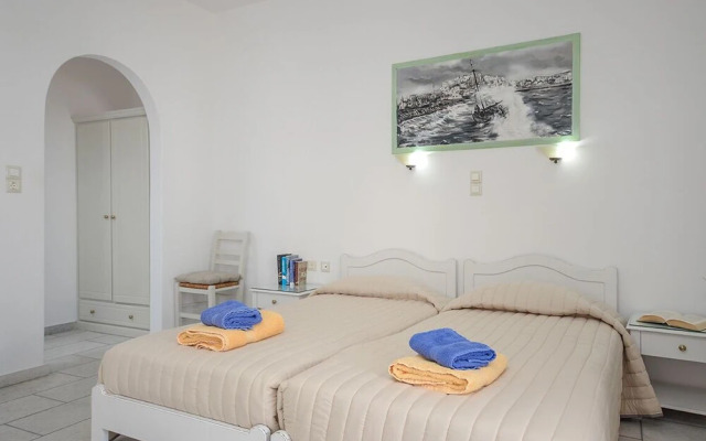 Naxos Dream Calypso Studios