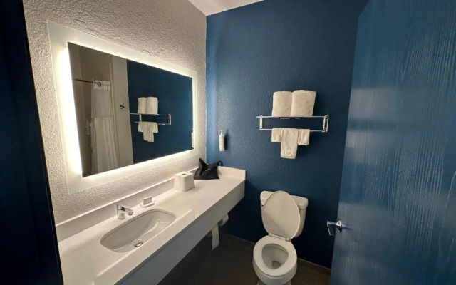 Spark by Hilton Round Rock