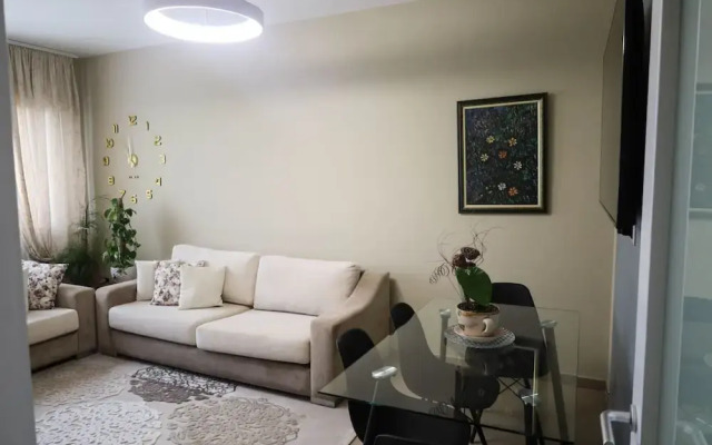 Kron s Apartment in Shkod r