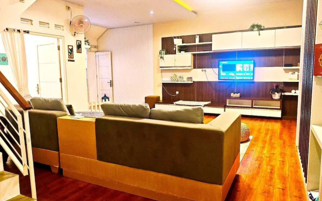 Villa Amalura – Lobby – Yogyakarta