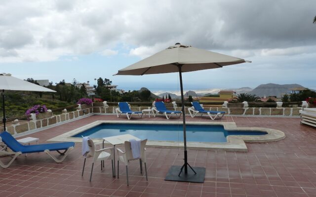 Finca La Cuadra de Arona by Suncanarias