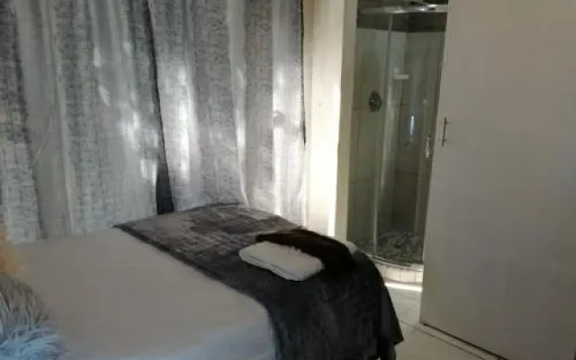 Montana Guest House