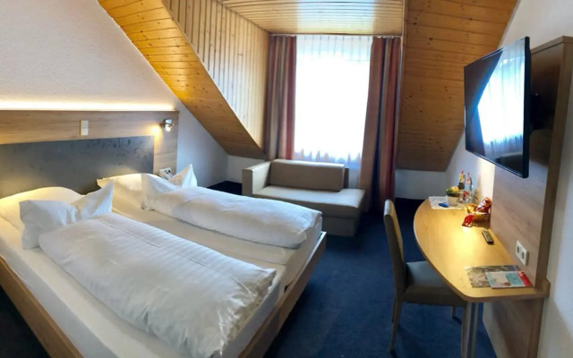 TIPTOP Hotel Hirt