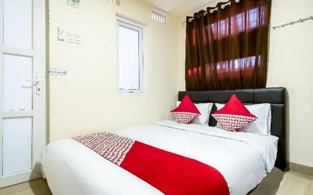 Oyo 786 Sutomo Guest House