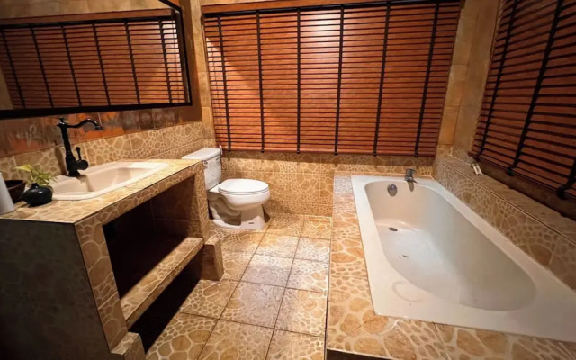 Kawarin Secret Hut Hotel and Resort