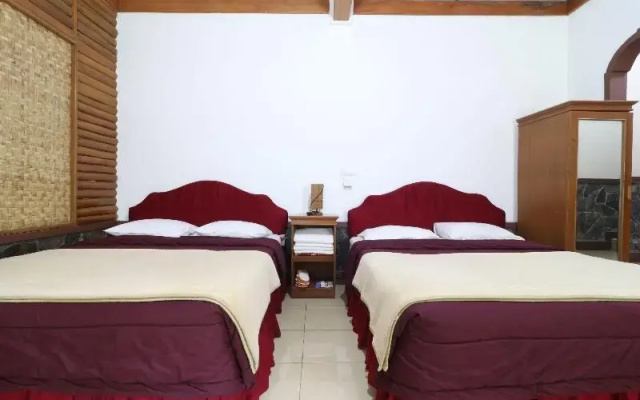 Kampung Pa'go Resort Hotel By Zuzu