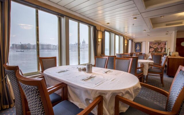 OnRiver Hotels - MS Cezanne