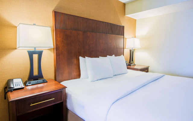 Doubletree by Hilton Philadelphia Airport