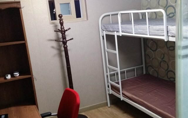 Greenyard Hostel