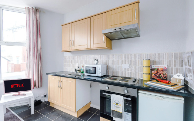 Stay With Empire- Dickson Road