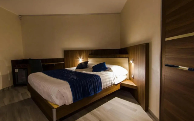Mito Hotel